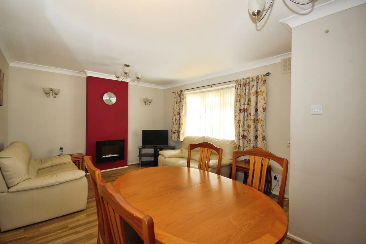 Crutchley Way, Whitnash, CV31, photo 3