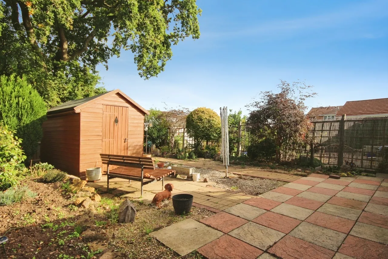 Crutchley Way, Whitnash, CV31, photo 6