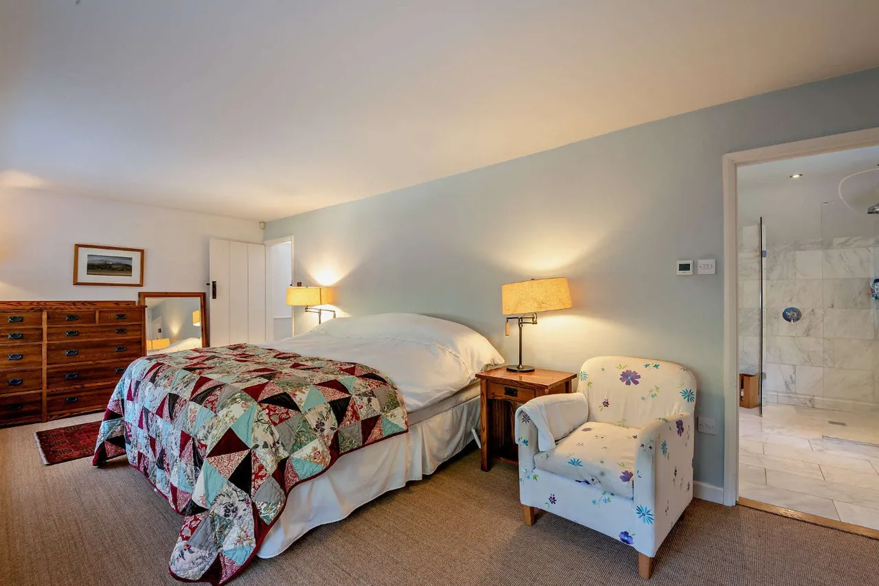Beckfords, Upper Basildon, Berkshire, RG8 8PE, photo 9