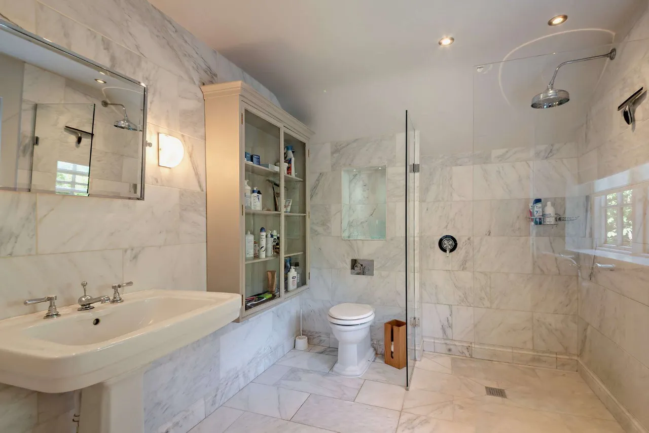 Beckfords, Upper Basildon, Berkshire, RG8 8PE, photo 10