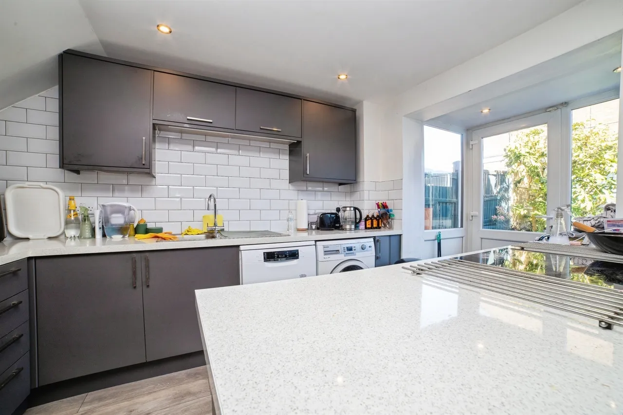 Rannoch Drive, Mansfield, NG19, photo 2