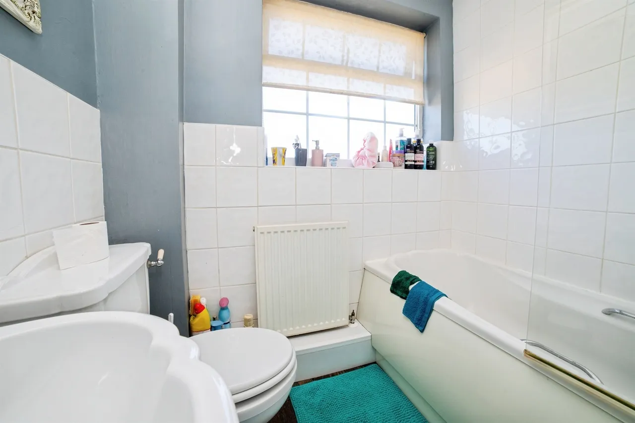 Rannoch Drive, Mansfield, NG19, photo 13