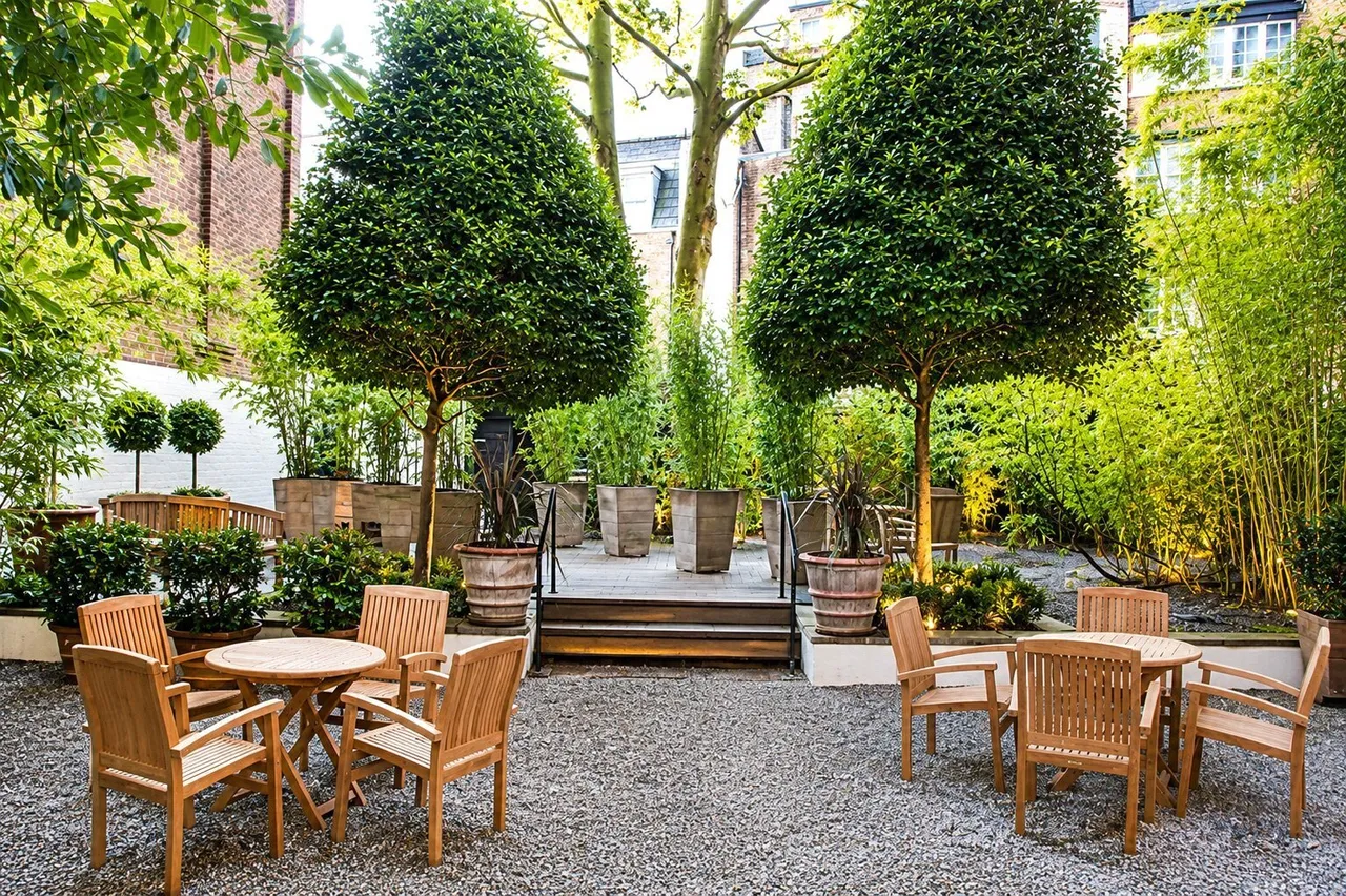 Hill Street, Mayfair, London, W1J, photo 5