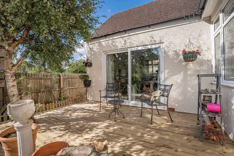 Shenley Road, Bletchley, Milton Keynes, Buckinghamshire, MK3 6HF, photo 17