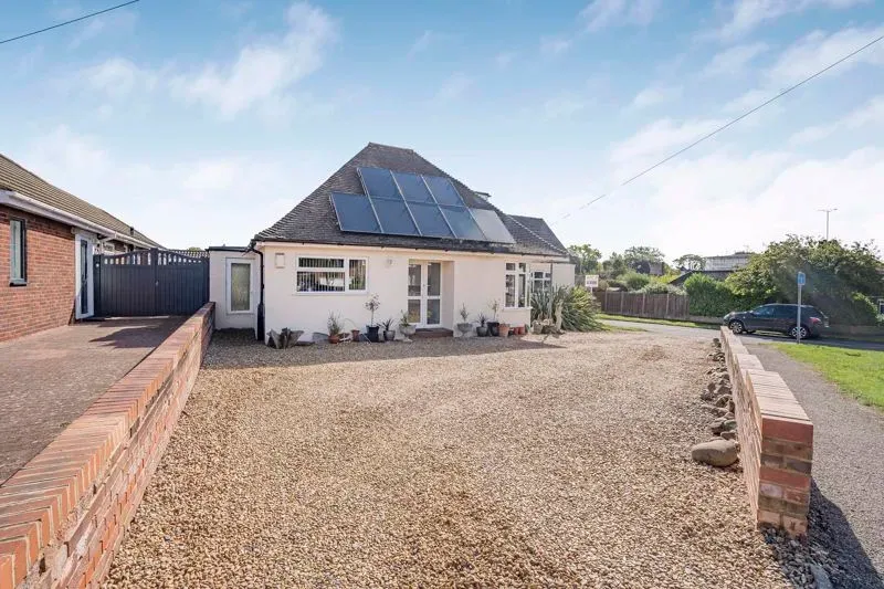 Shenley Road, Bletchley, Milton Keynes, Buckinghamshire, MK3 6HF, photo 20