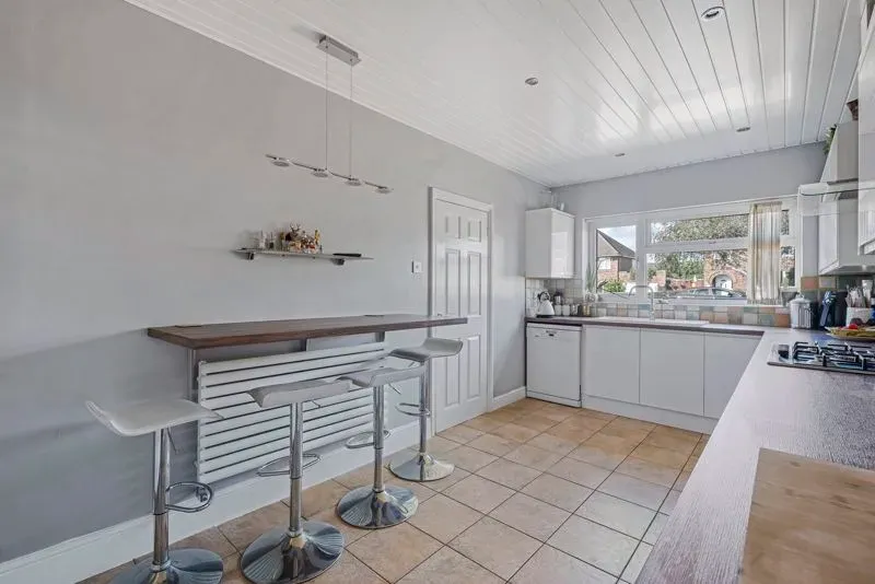 Shenley Road, Bletchley, Milton Keynes, Buckinghamshire, MK3 6HF, photo 11