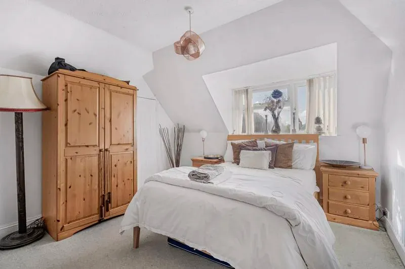 Shenley Road, Bletchley, Milton Keynes, Buckinghamshire, MK3 6HF, photo 18