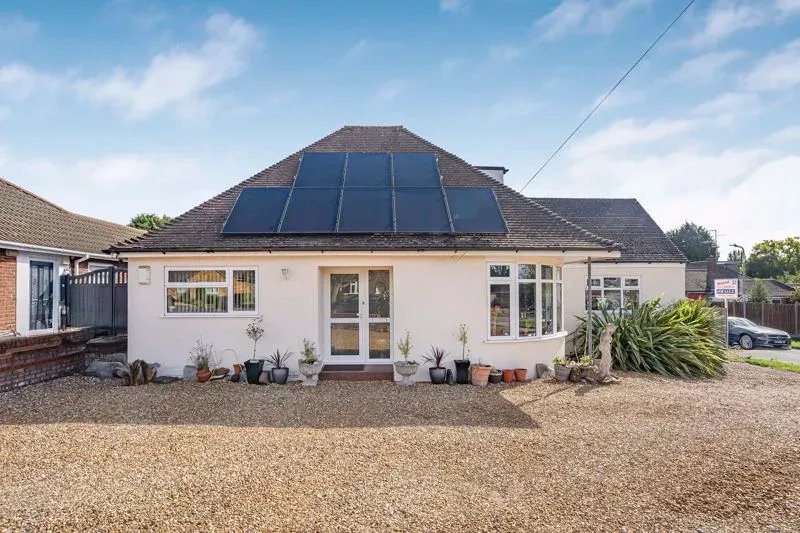 Shenley Road, Bletchley, Milton Keynes, Buckinghamshire, MK3 6HF, photo 21