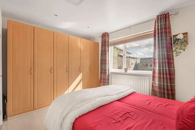 Shenley Road, Bletchley, Milton Keynes, Buckinghamshire, MK3 6HF, photo 10