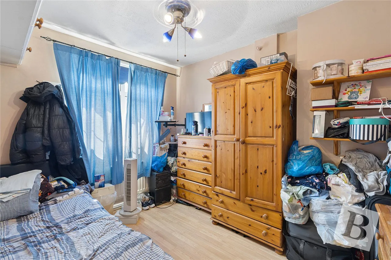 Becontree Avenue, Dagenham, RM8, photo 6