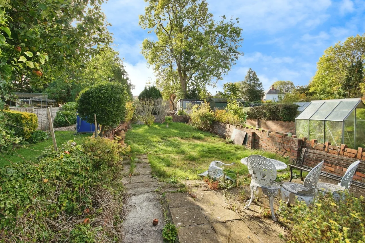 Downend Road, Fishponds, Bristol, BS16, photo 3