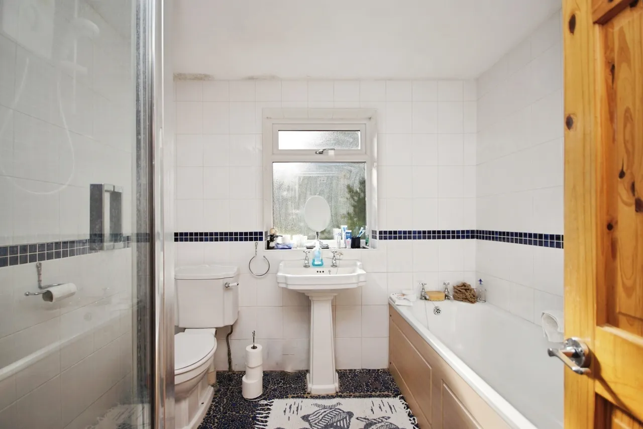 Downend Road, Fishponds, Bristol, BS16, photo 10