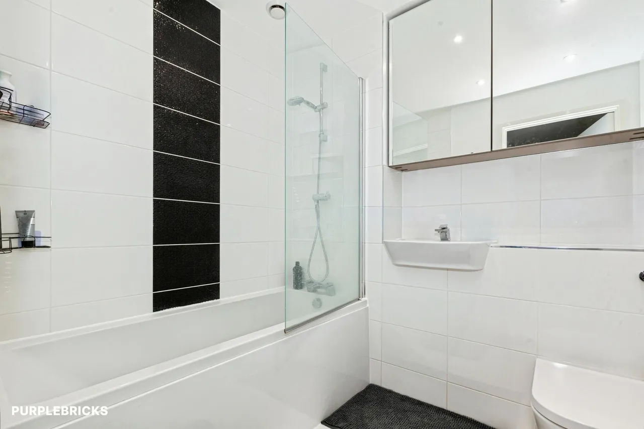 Porters Way, West Drayton, UB7, photo 12