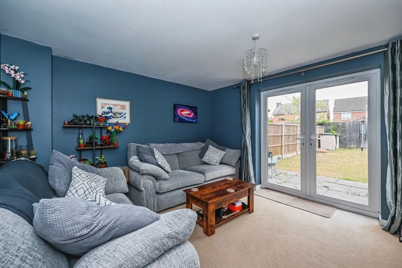 Orchil Street, Giltbrook, NG16, photo 2