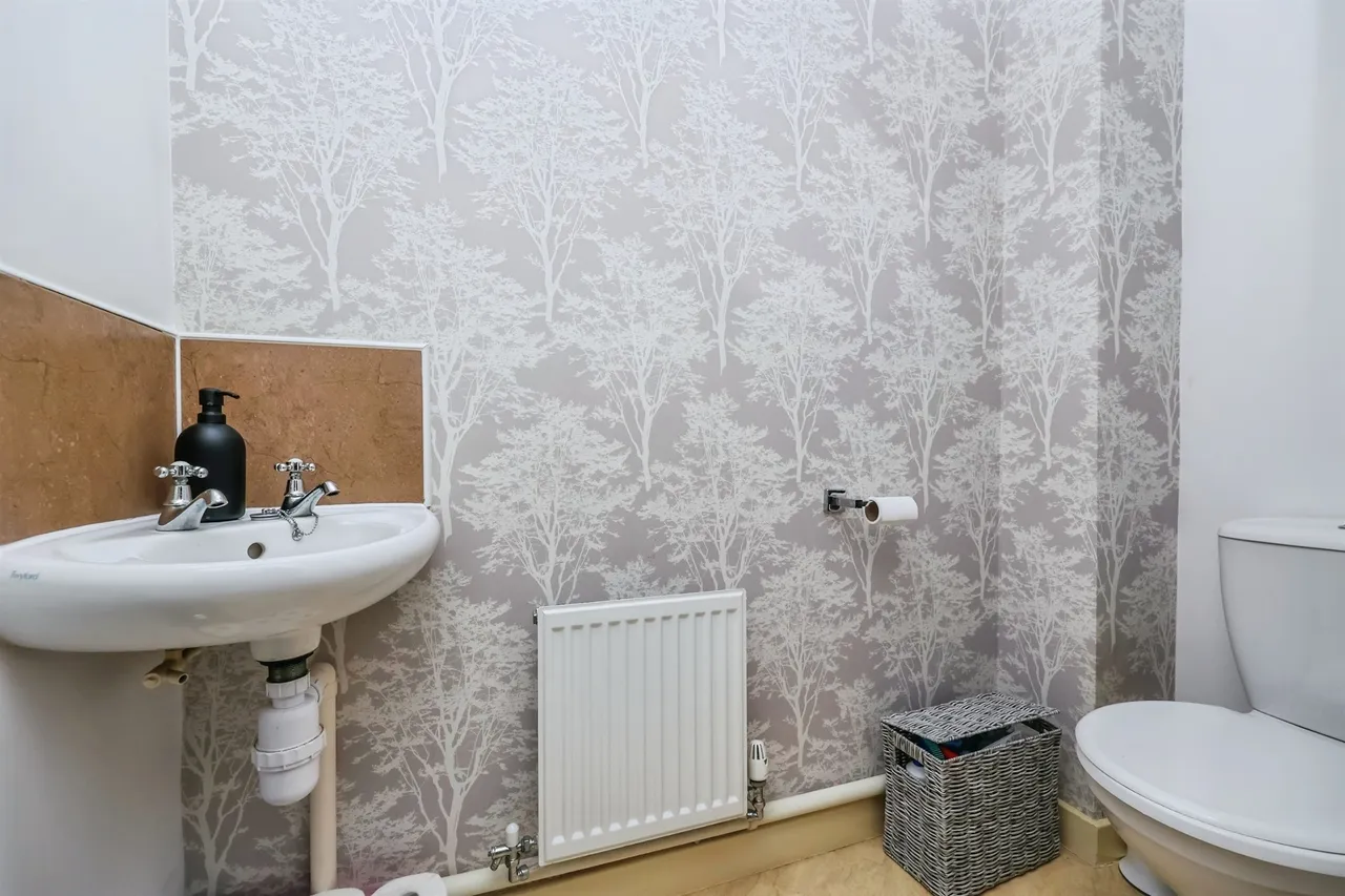 Orchil Street, Giltbrook, NG16, photo 4