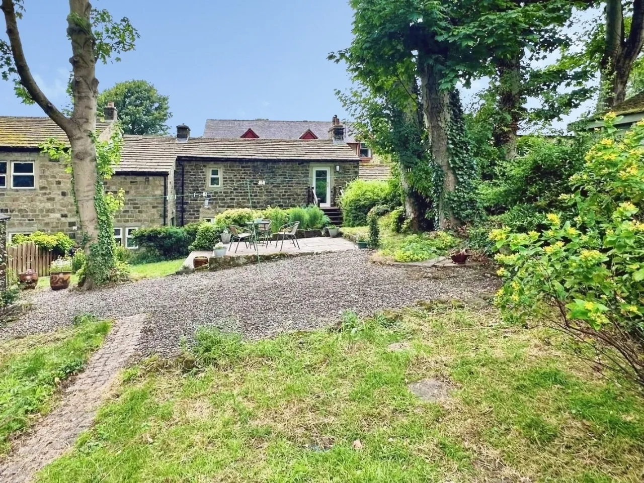Main Street, Menston, LS29, photo 13