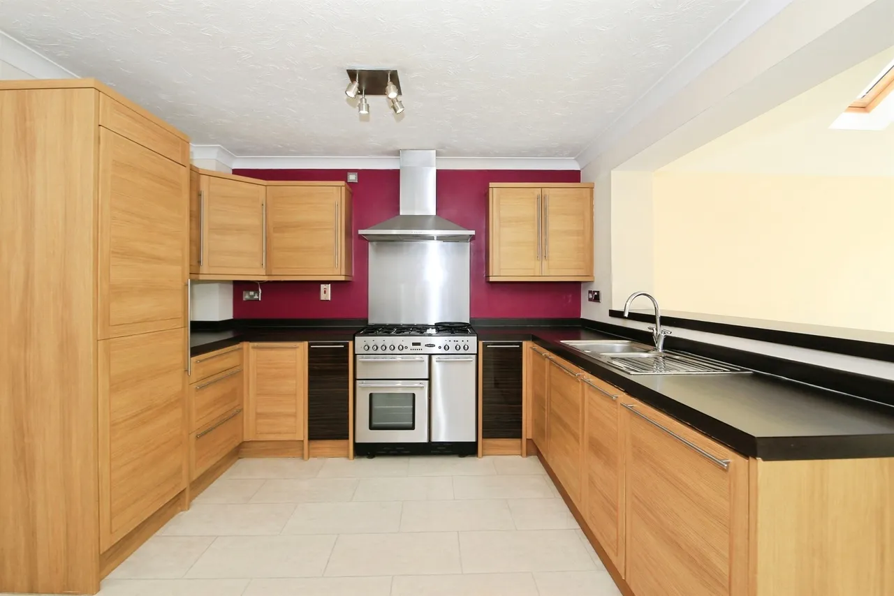 Elm Park Peterborough, PE7, photo 6