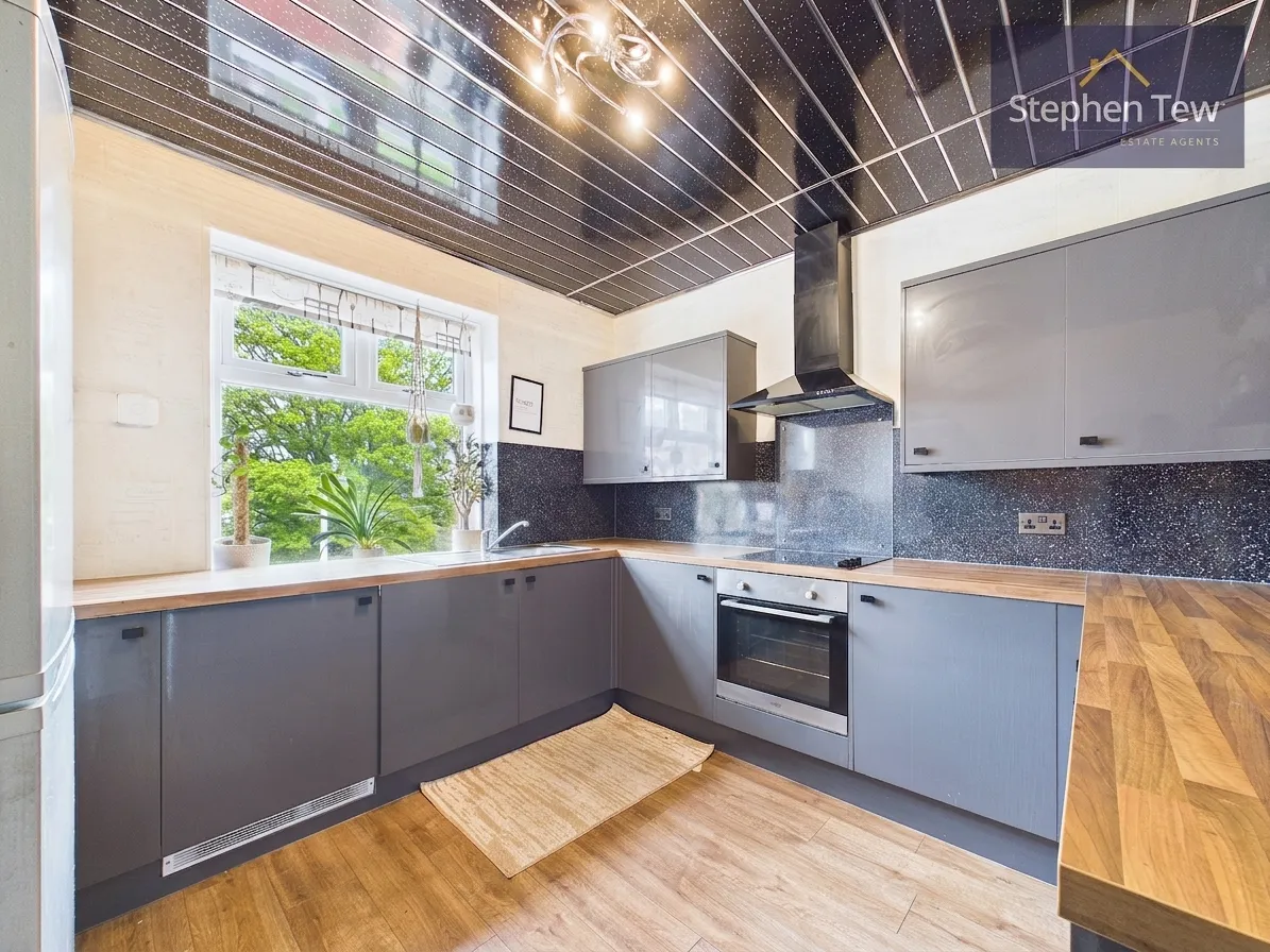 Marton Drive, Blackpool, FY4, photo 3