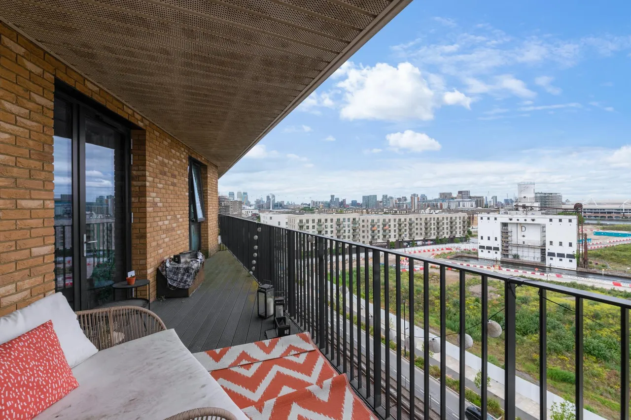 Mercier Court, Royal Wharf, E16, photo 3