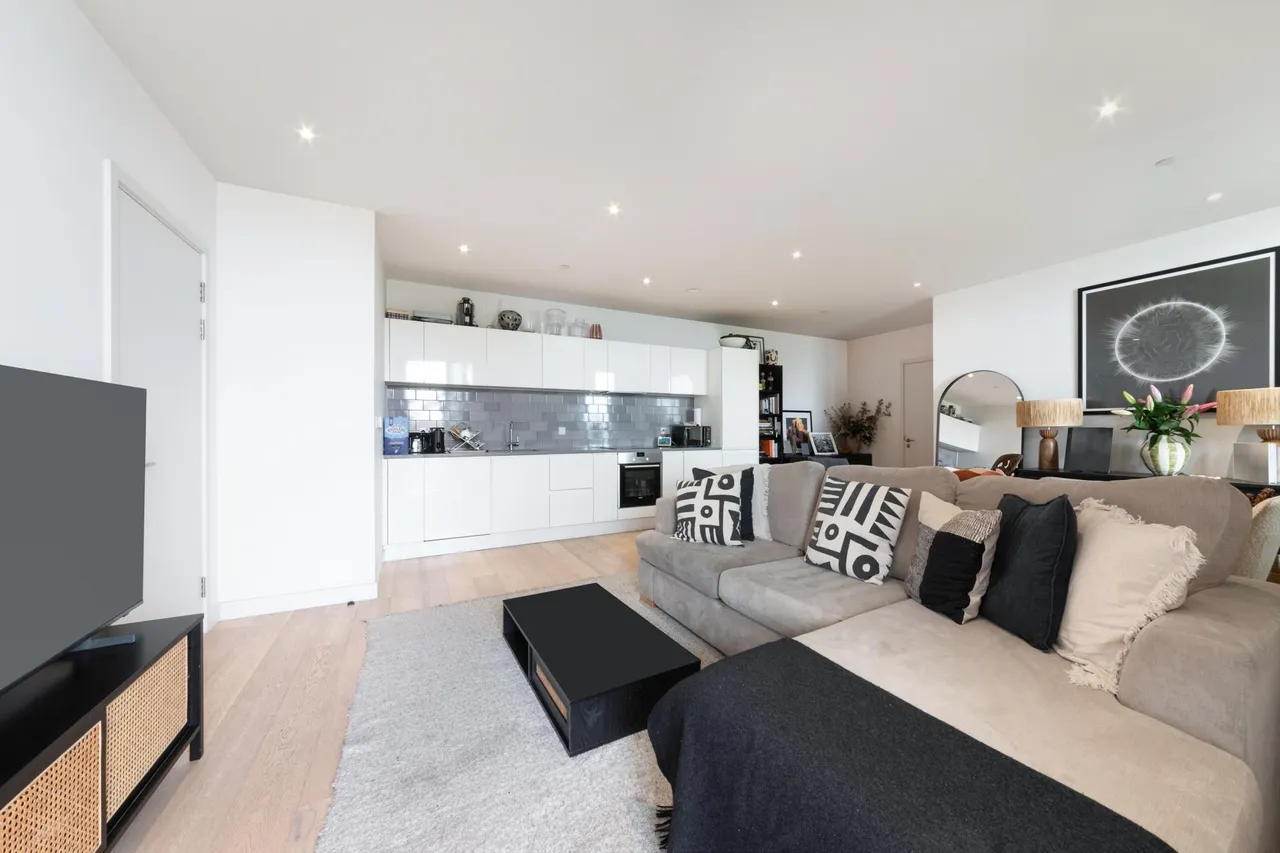 Mercier Court, Royal Wharf, E16, photo 4
