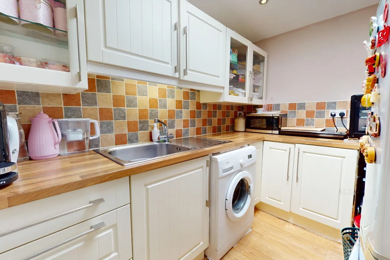 Stone House, Shifnal Road, Telford TF2 9NN, photo 32