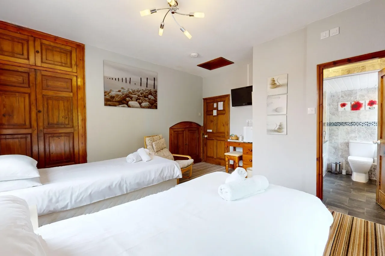 Stone House, Shifnal Road, Telford TF2 9NN, photo 28