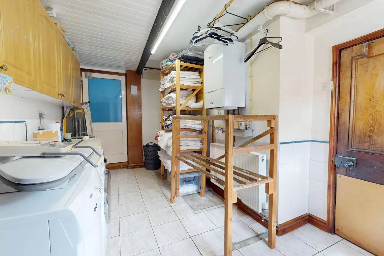 Stone House, Shifnal Road, Telford TF2 9NN, photo 18