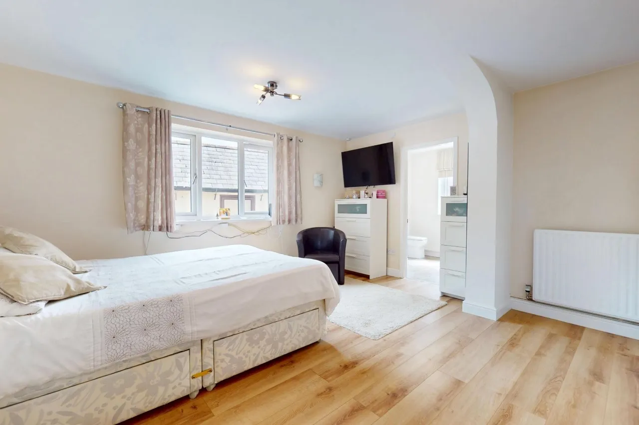 Stone House, Shifnal Road, Telford TF2 9NN, photo 14