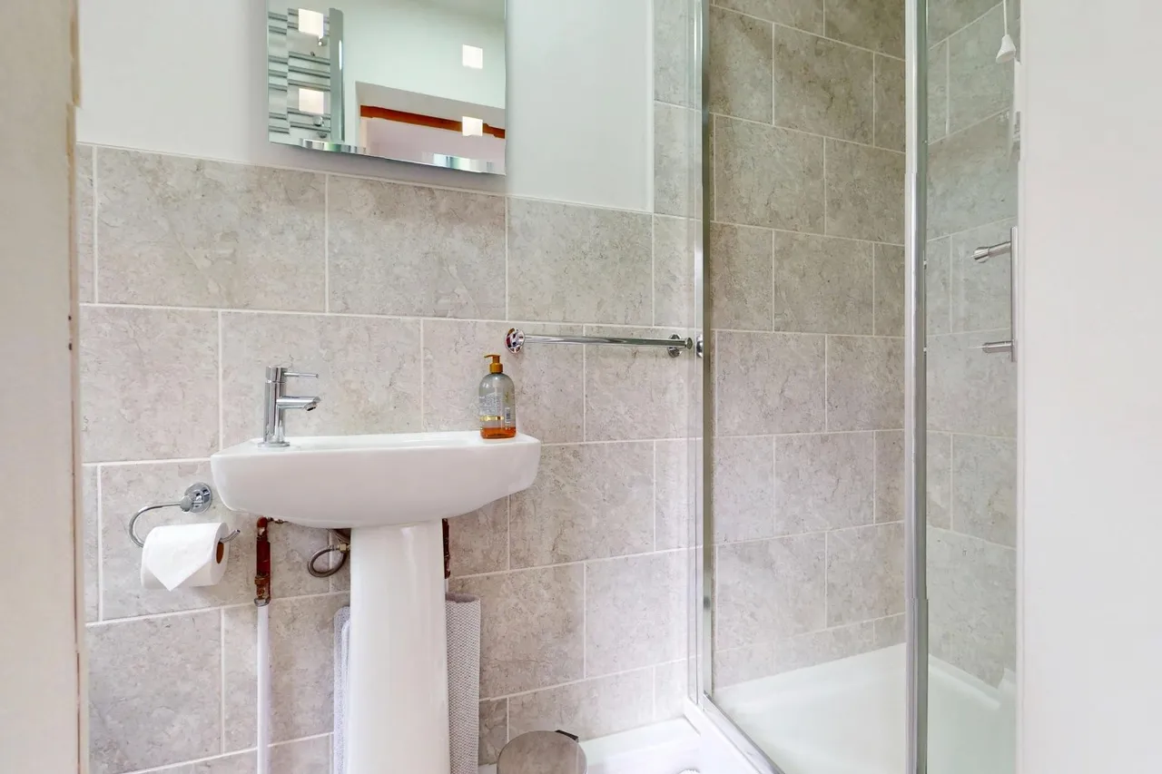 Stone House, Shifnal Road, Telford TF2 9NN, photo 59