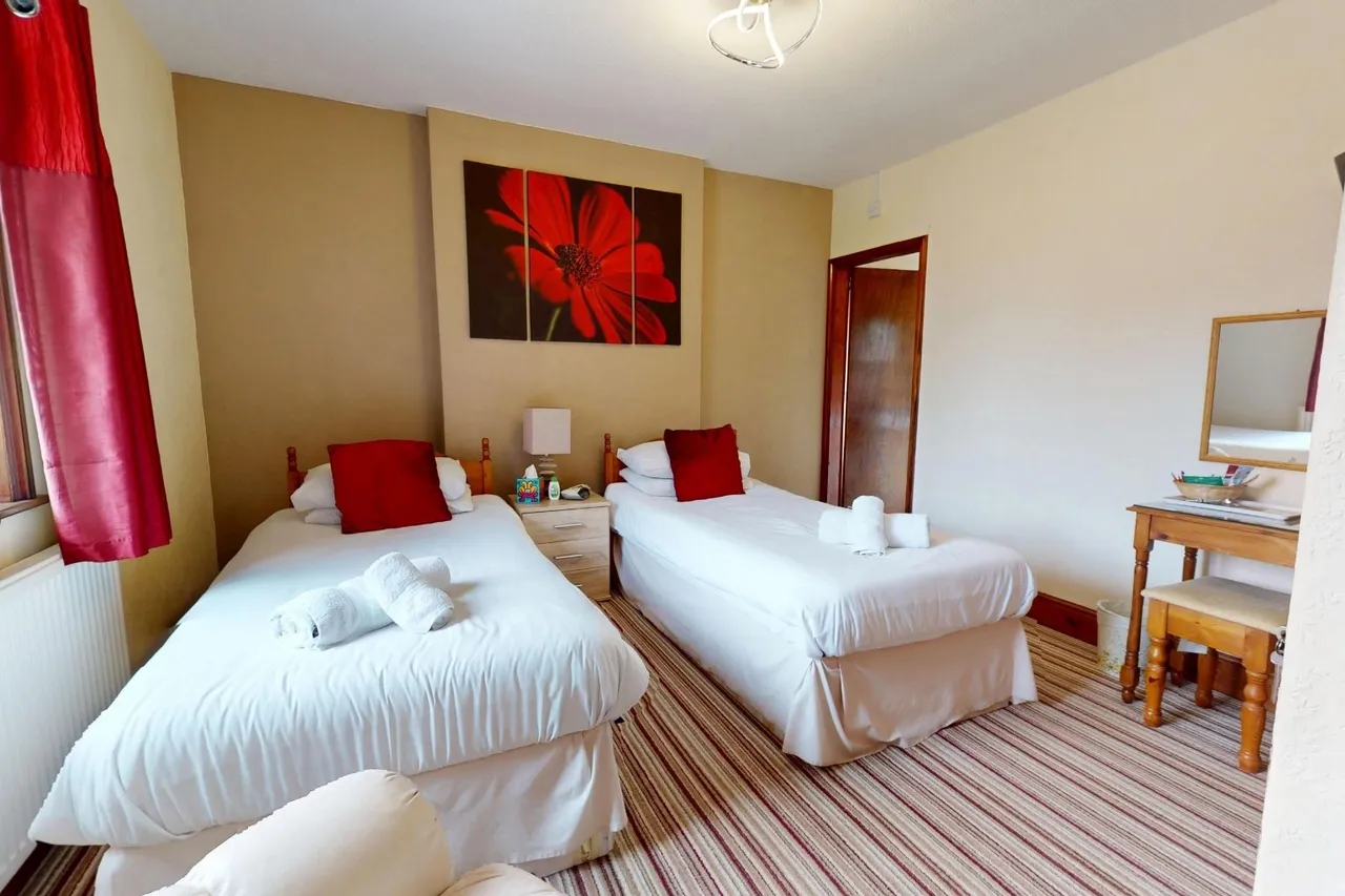 Stone House, Shifnal Road, Telford TF2 9NN, photo 25