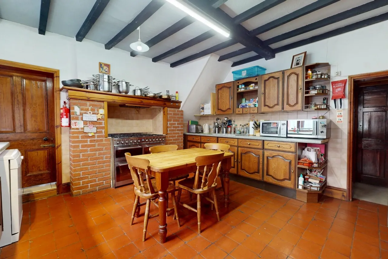 Stone House, Shifnal Road, Telford TF2 9NN, photo 7