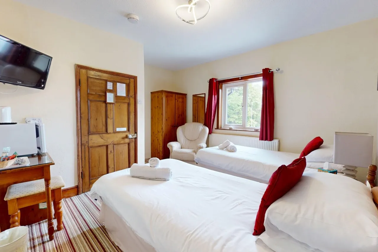 Stone House, Shifnal Road, Telford TF2 9NN, photo 24