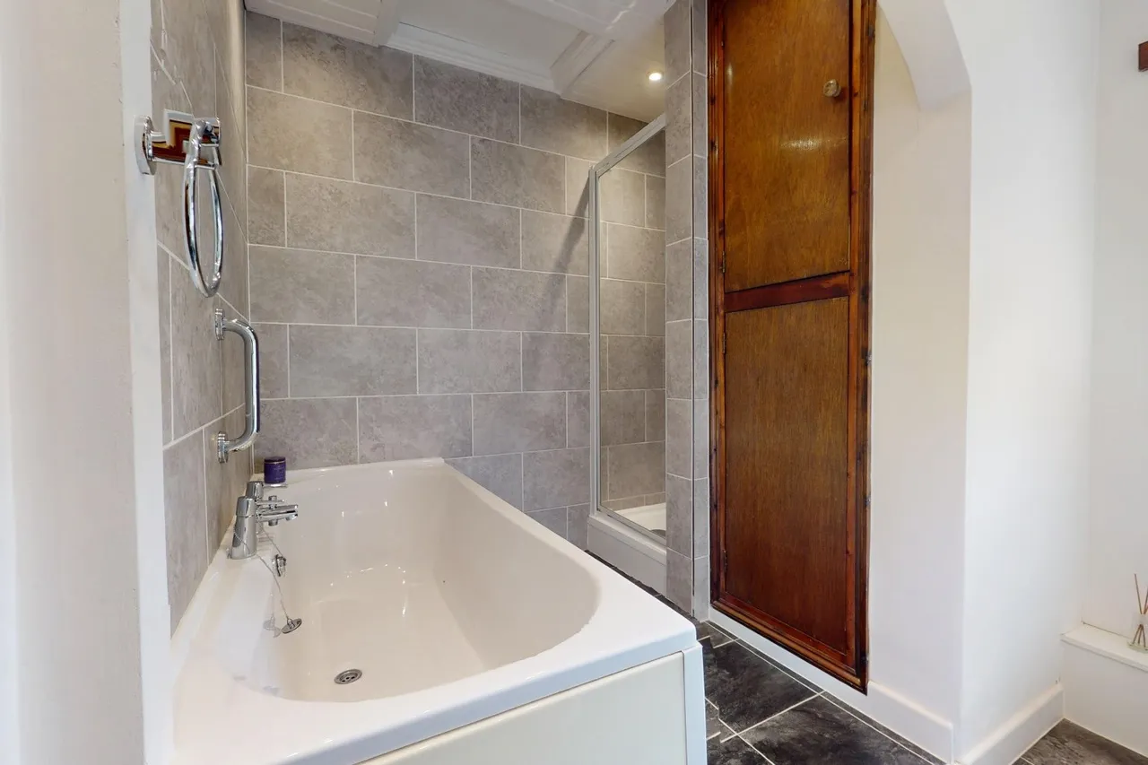 Stone House, Shifnal Road, Telford TF2 9NN, photo 23