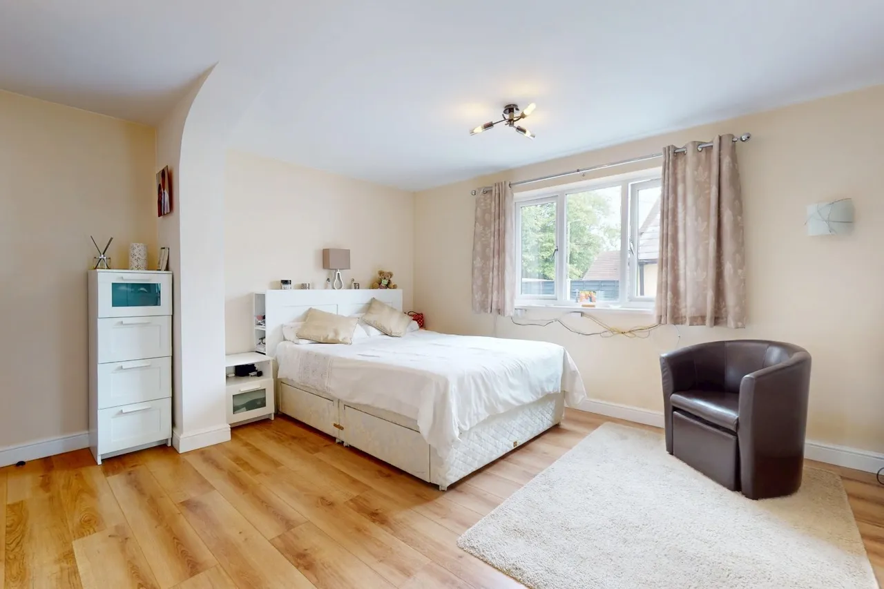 Stone House, Shifnal Road, Telford TF2 9NN, photo 15
