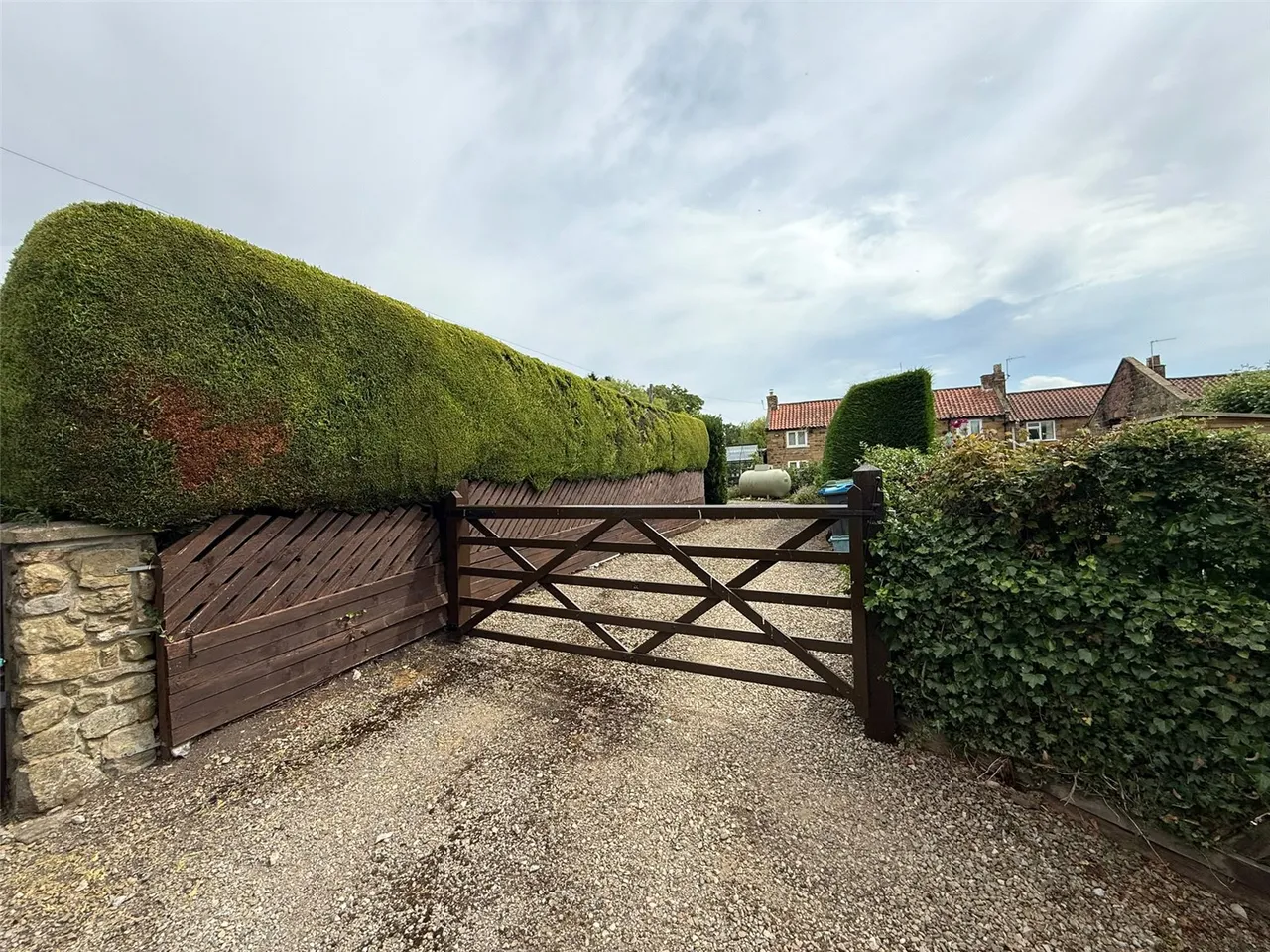Mount Pleasant, Nether Silton, YO7, photo 33