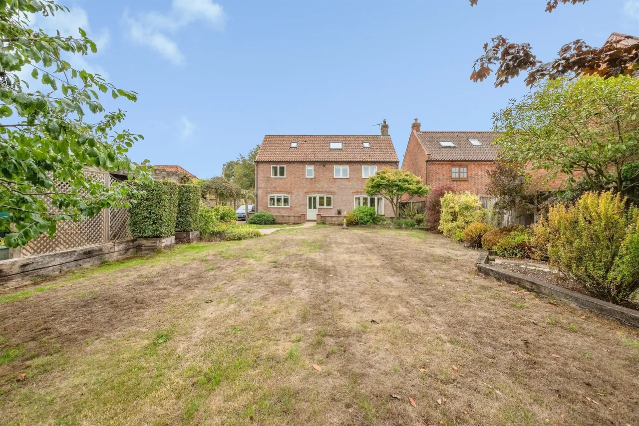 Fulmodeston Road, Hindolveston, NR20, photo 20