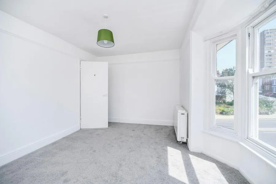 High Street, Brighton, BN2, photo 17