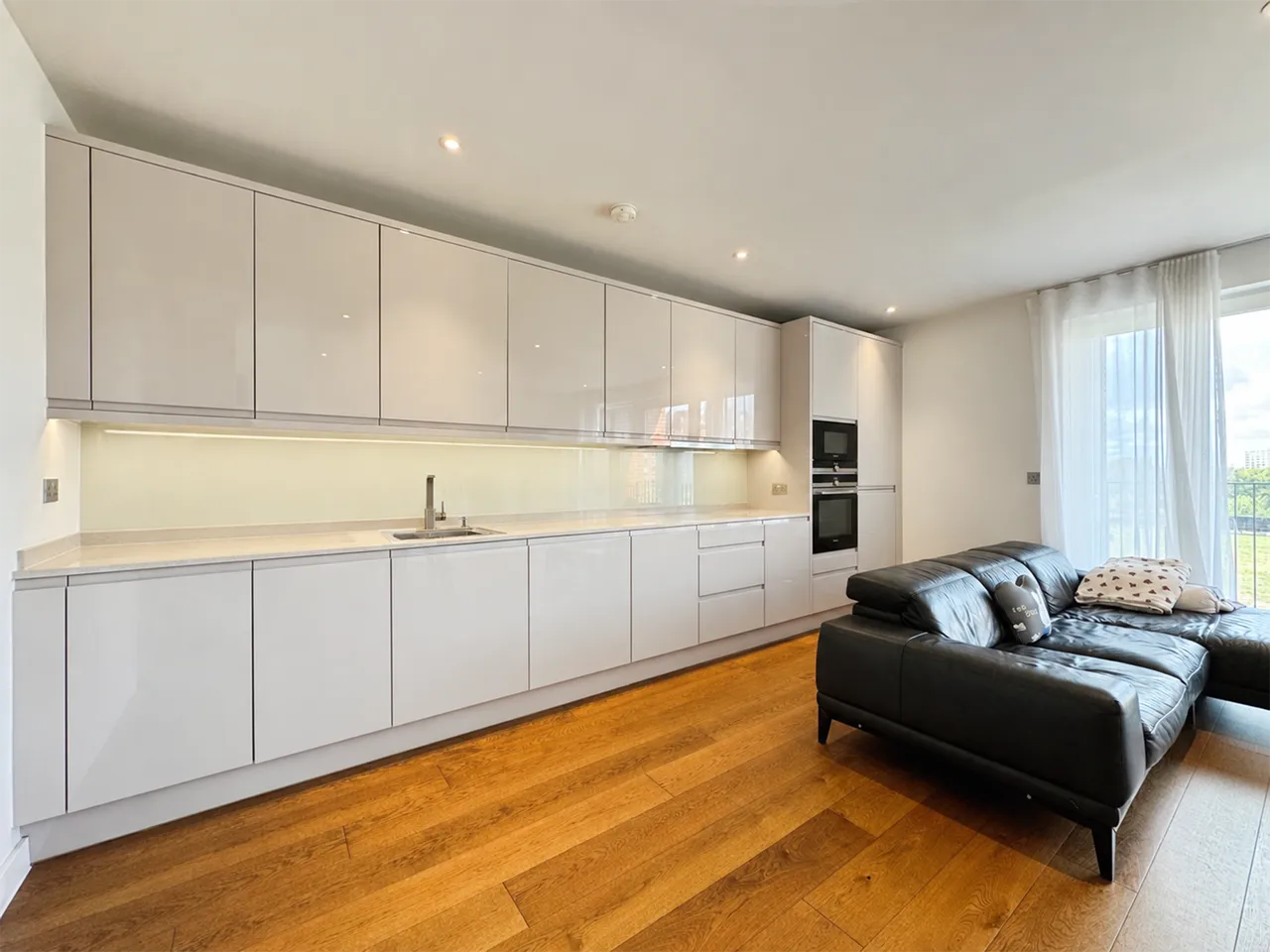 Lismore Boulevard, NW9, photo 5
