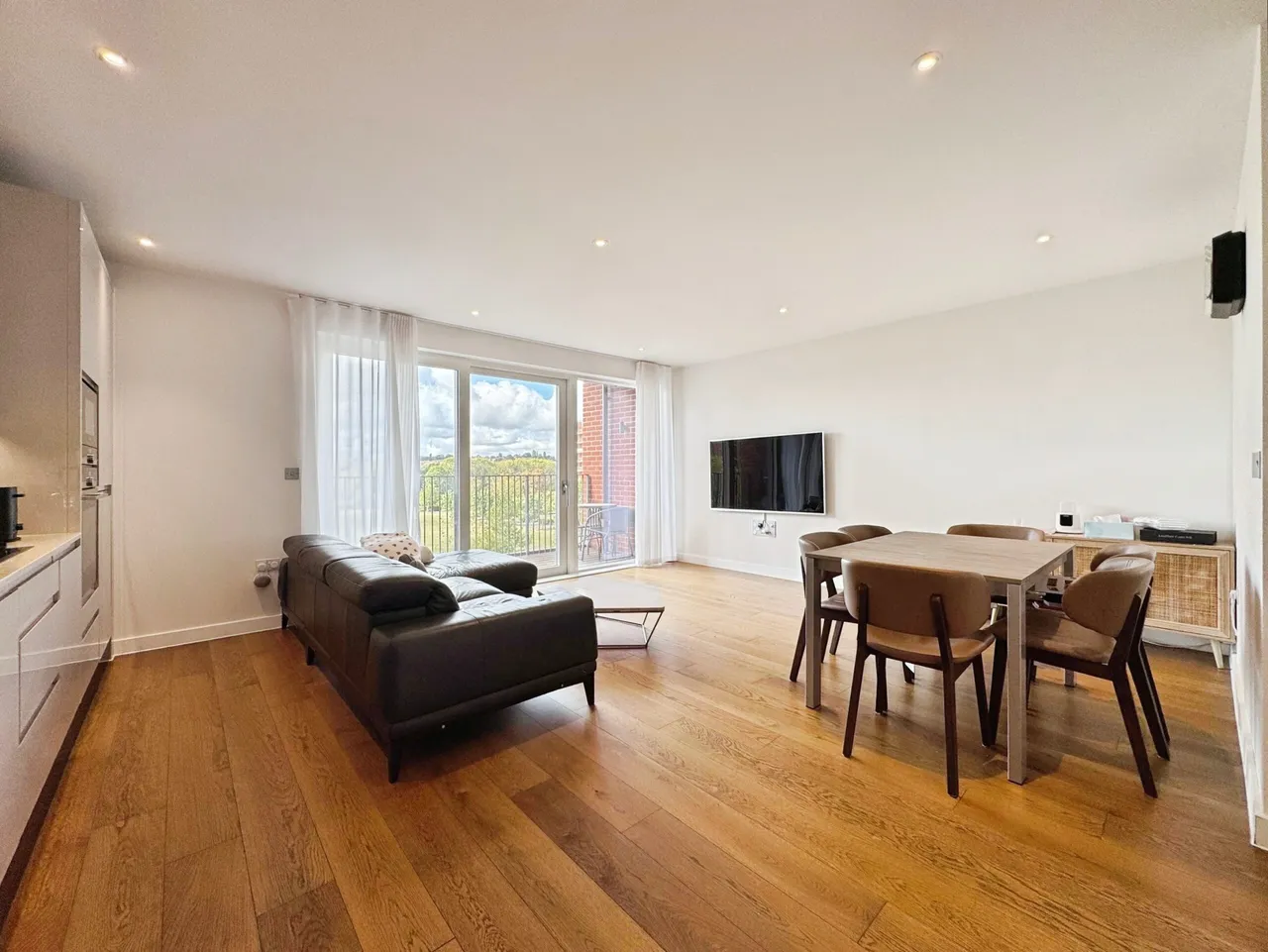 Lismore Boulevard, NW9, photo 4