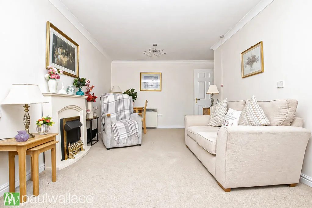 Benstede Court, Hoddesdon, EN11, photo 6