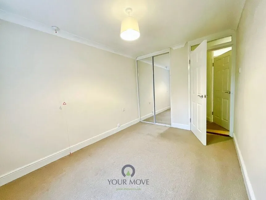The Crescent, Bromsgrove, B60, photo 5