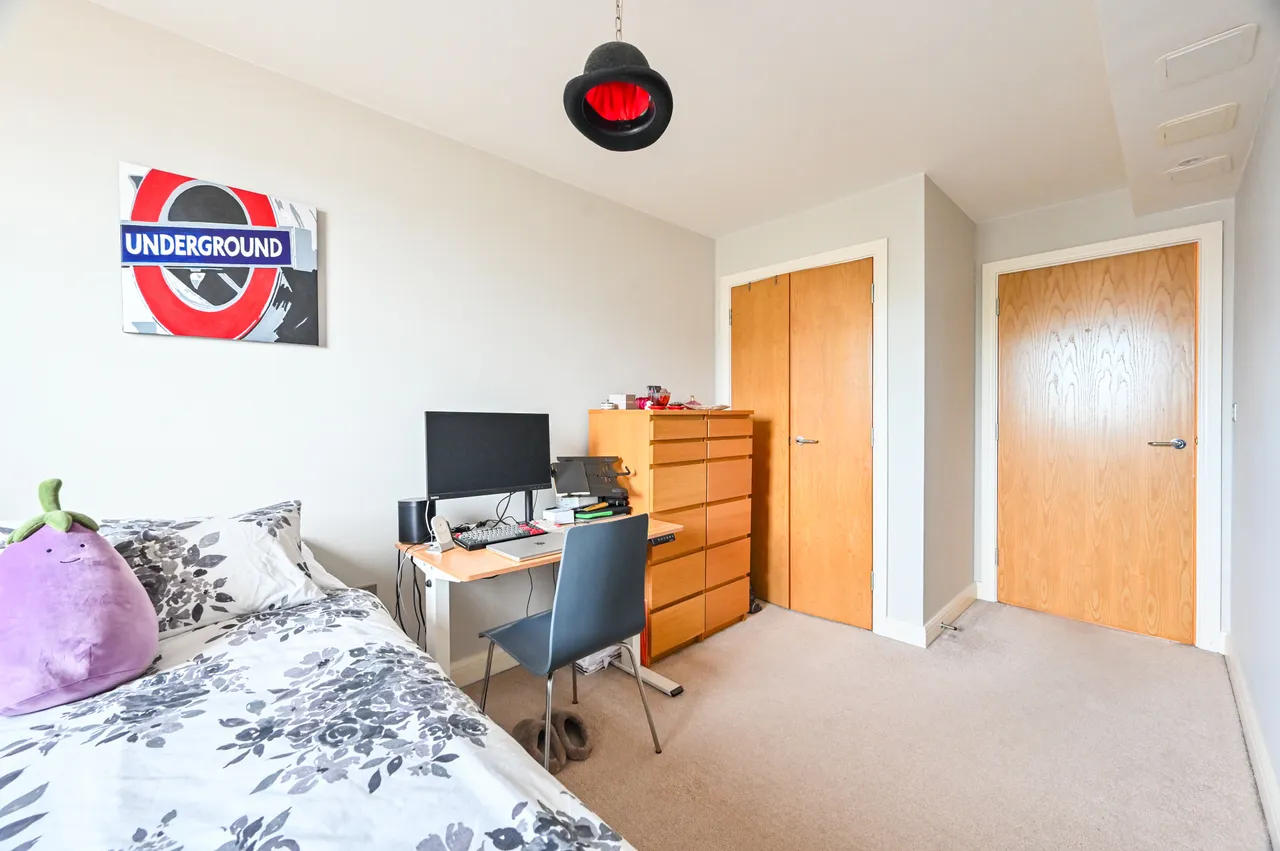 London, E16, photo 11