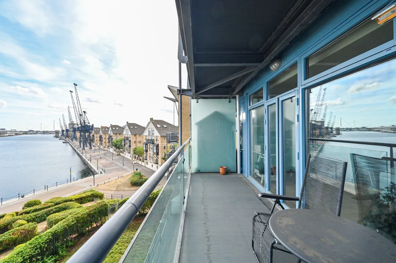 London, E16, photo 12