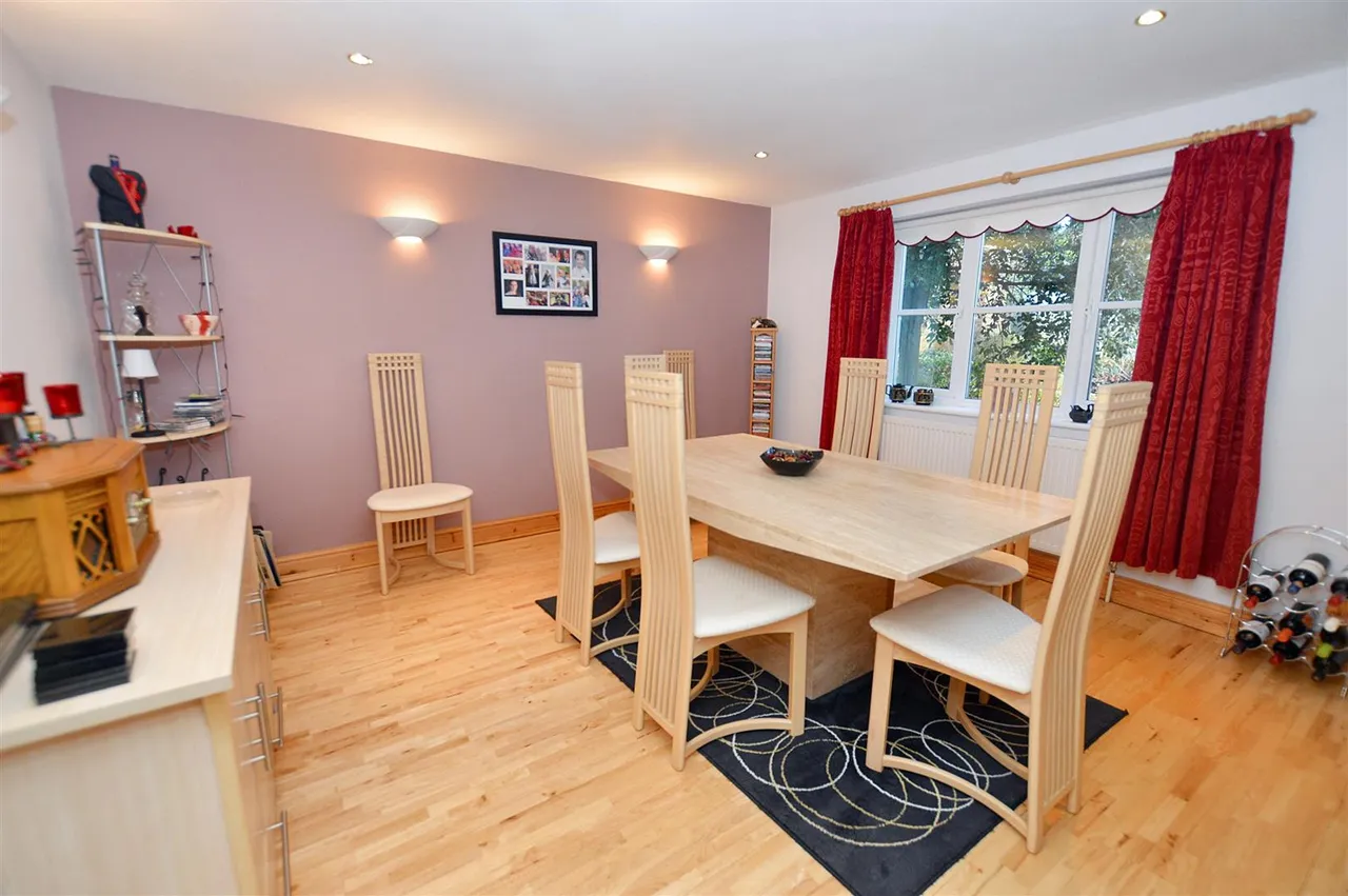 Sheringham Road, West Beckham, NR25, photo 7