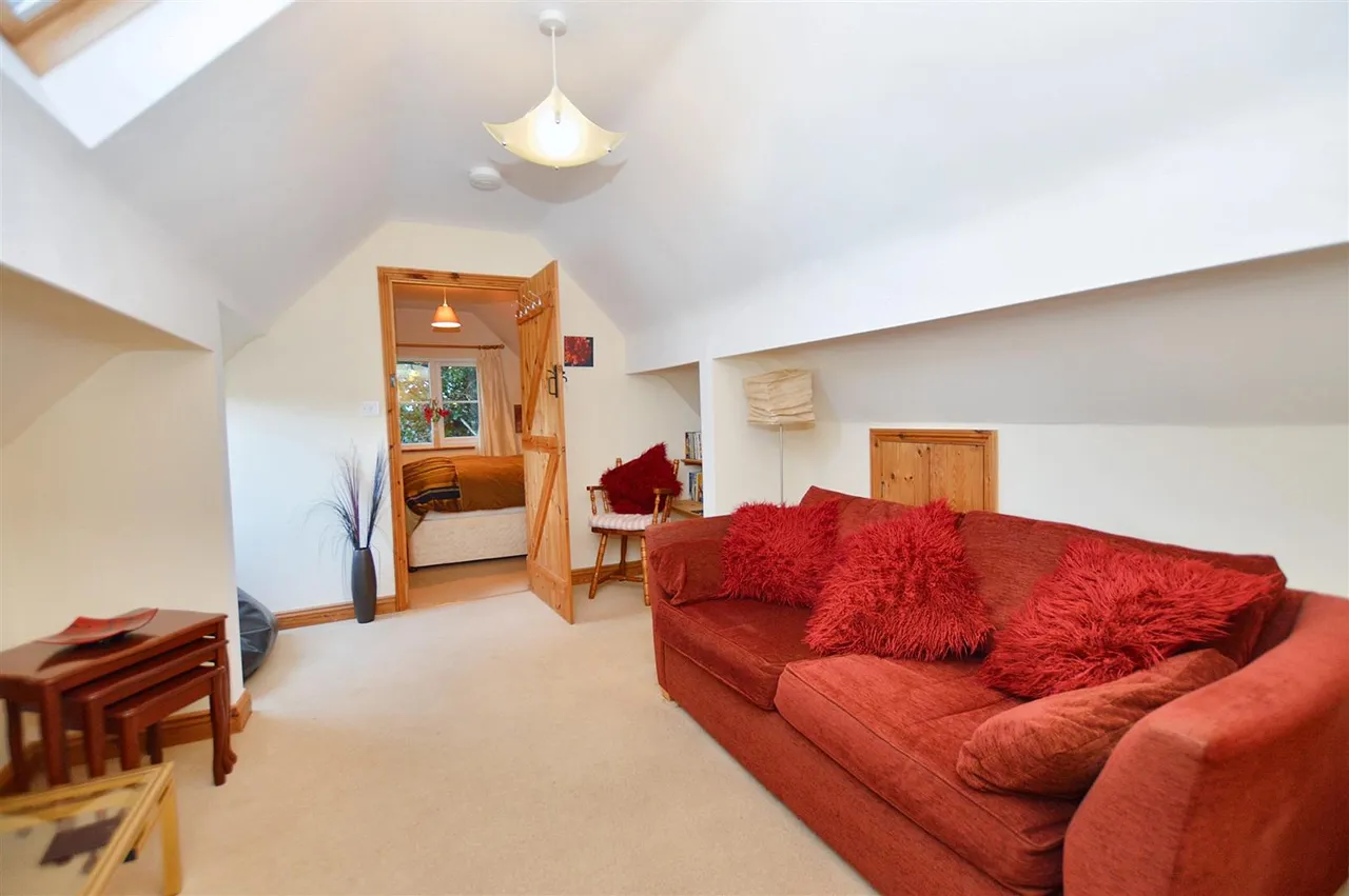 Sheringham Road, West Beckham, NR25, photo 27
