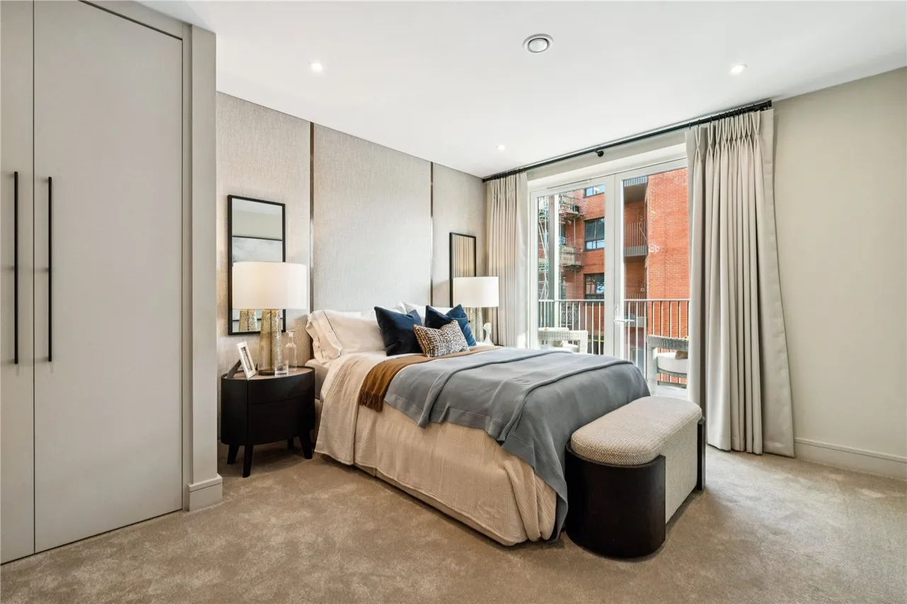 London Square, Bicknell Way, SW17, photo 3