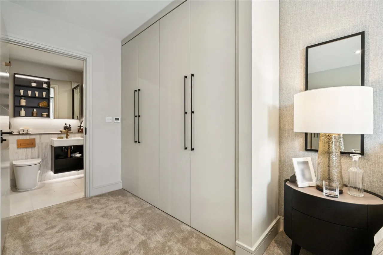 London Square, Bicknell Way, SW17, photo 10