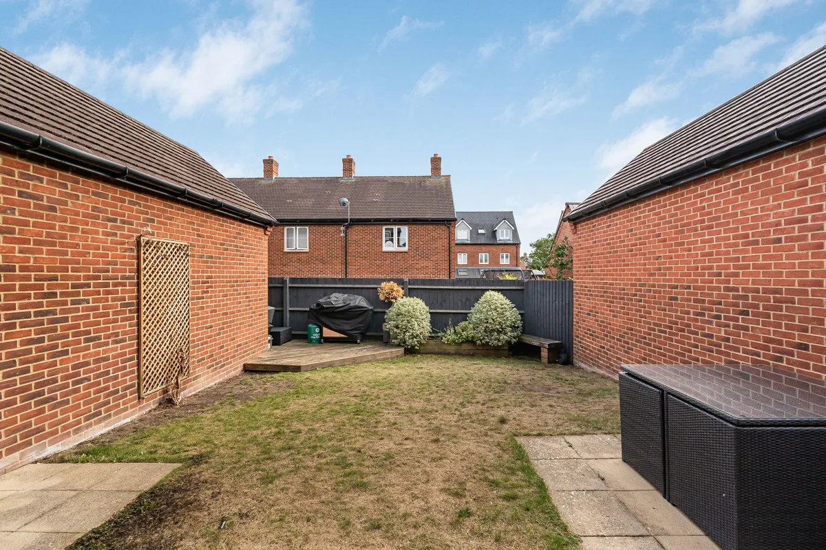 Simpson Drive, Heyford Park, OX25, photo 20
