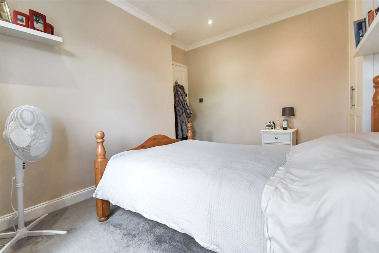 Elston Road, Aldershot, Hampshire, GU12 4HZ, photo 14