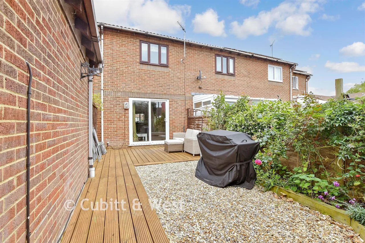 Warren Way, Barnham, PO22, photo 6